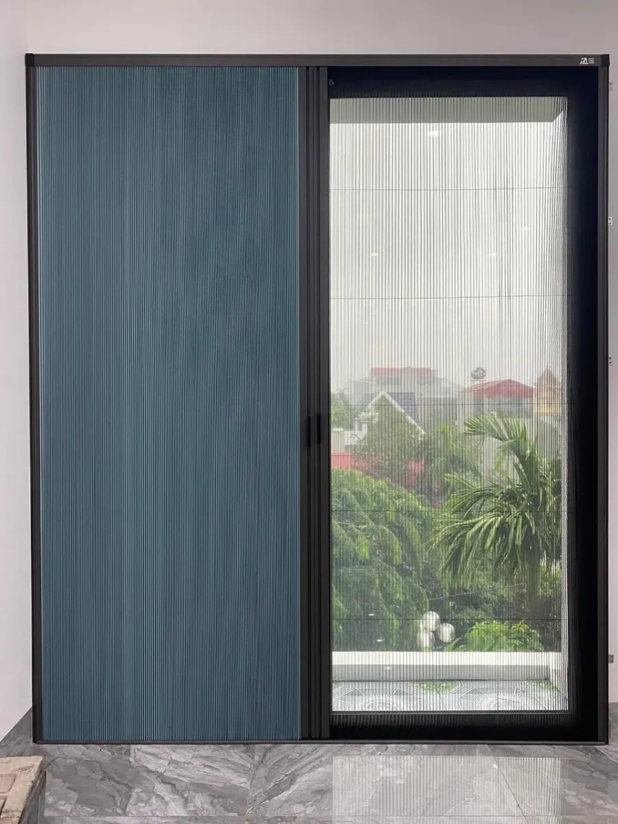 Rèm tổ ong kết hợp cửa lưới chống muỗi