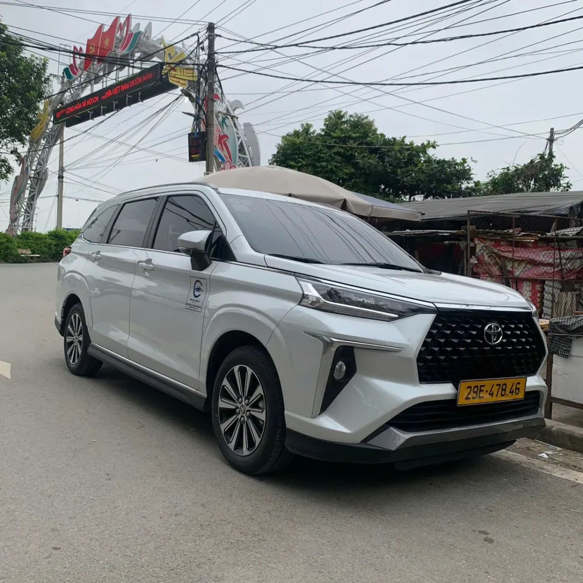 Thuê xe 4 chỗ, 7 chỗ tại phường Từ Sơn, tỉnh Bắc Ninh