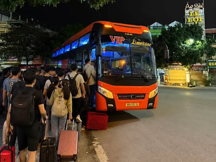 Thuê xe 45 chỗ Bắc Ninh đi du lịch biển Sầm Sơn, Thanh Hoá Thuê xe 45 chỗ Bắc Ninh đi du lịch biển Sầm Sơn, Thanh Hoá