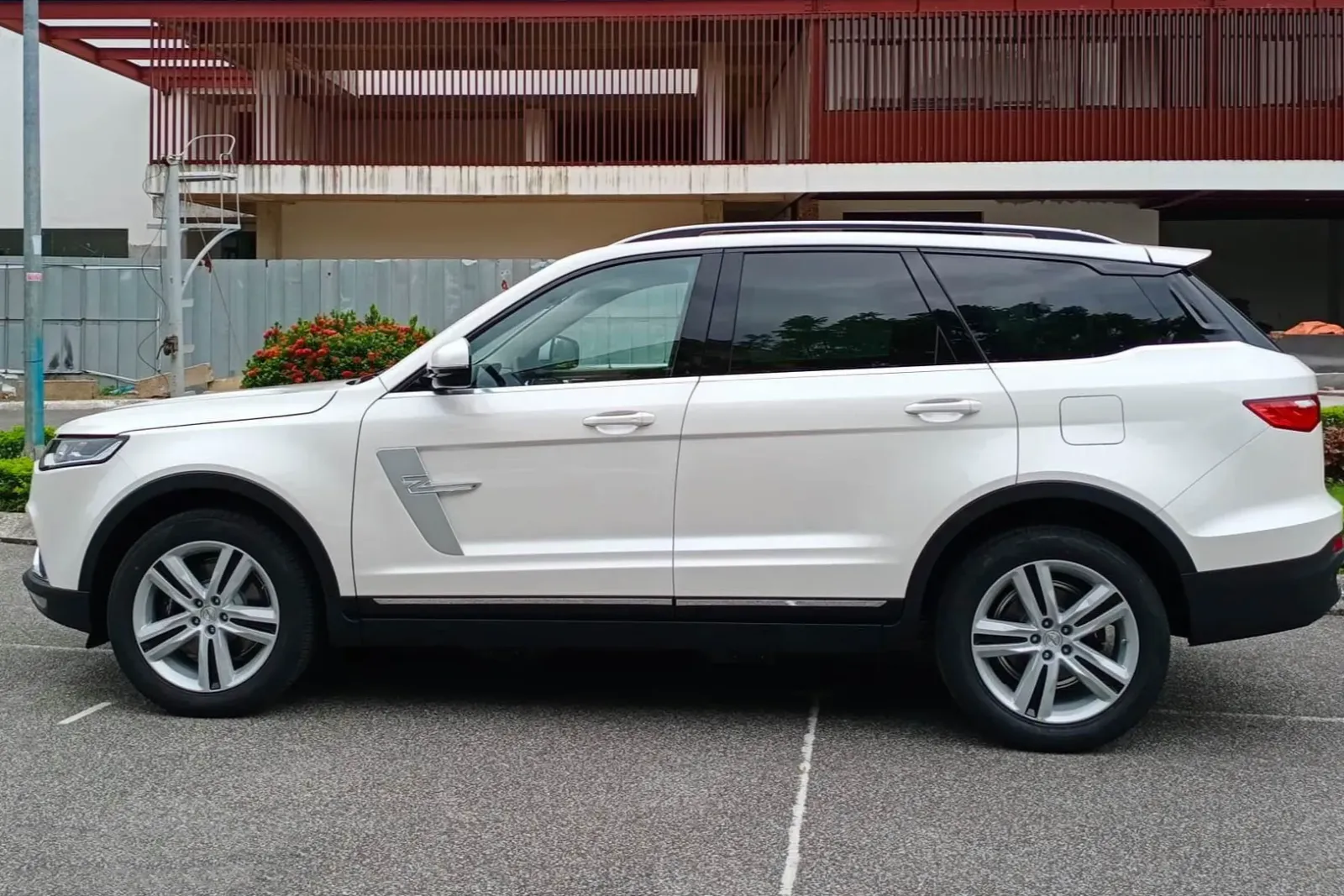 Thuê xe 7 chỗ Bắc Ninh giá rẻ