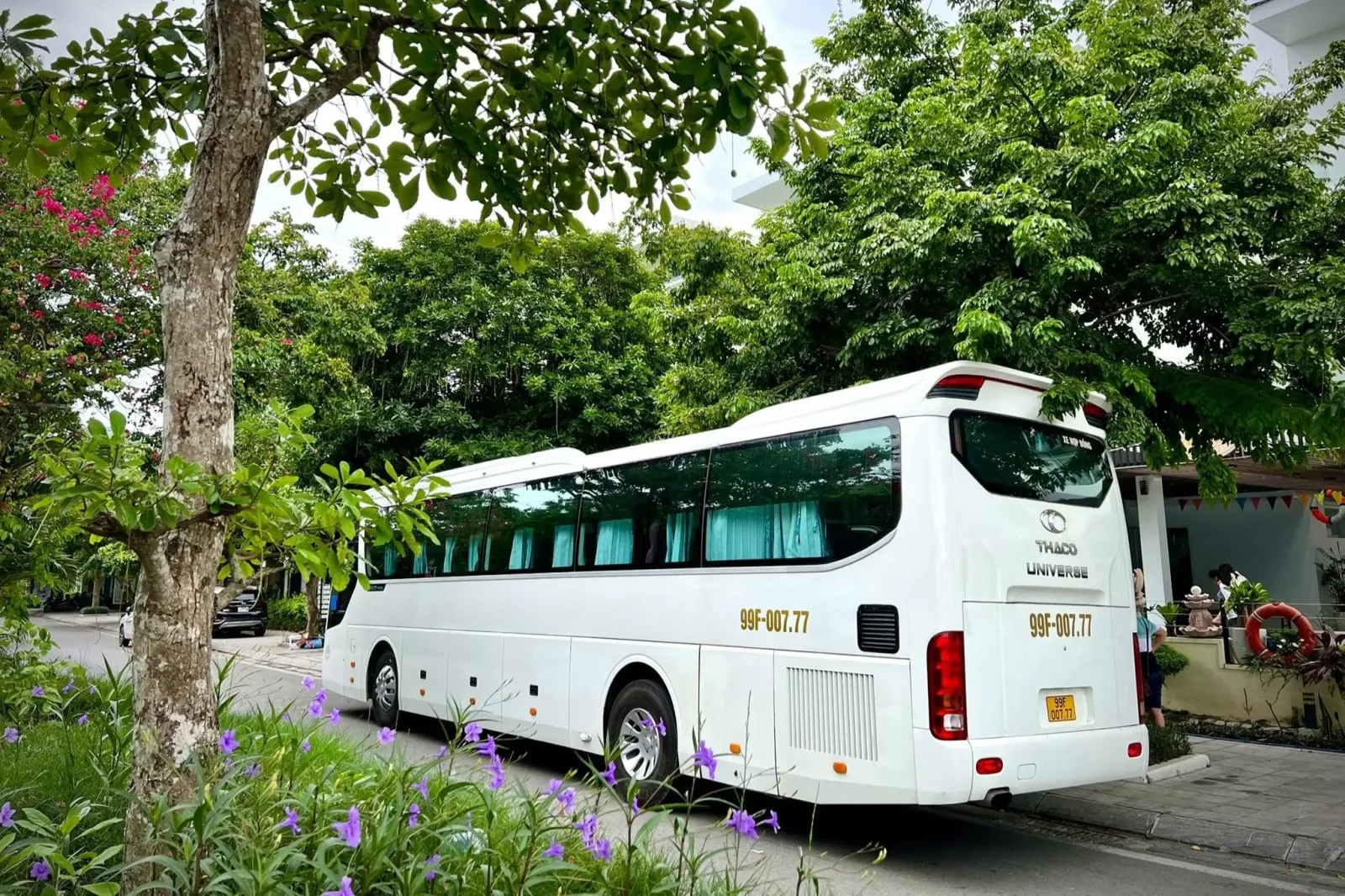 Thuê xe 45 chỗ Bắc Ninh đi chùa Bái Đính, Ninh Bình