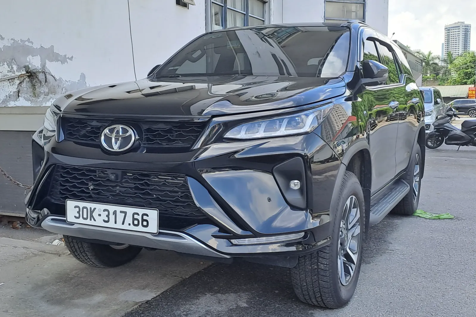 Xe 7 chỗ đi sân bay Nội Bài giá rẻ